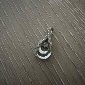 Infinity teardrop diamond pendant in 925 silver